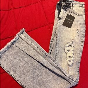 Risen Women's Light Blue Straight Leg Jeans